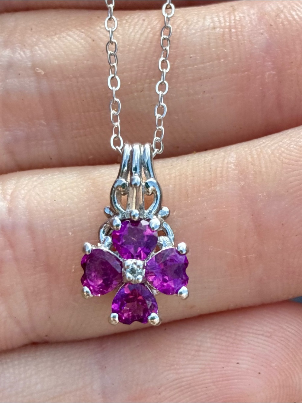 1.50ctw genuine grape garnet/sapphire solid sterling necklace- new